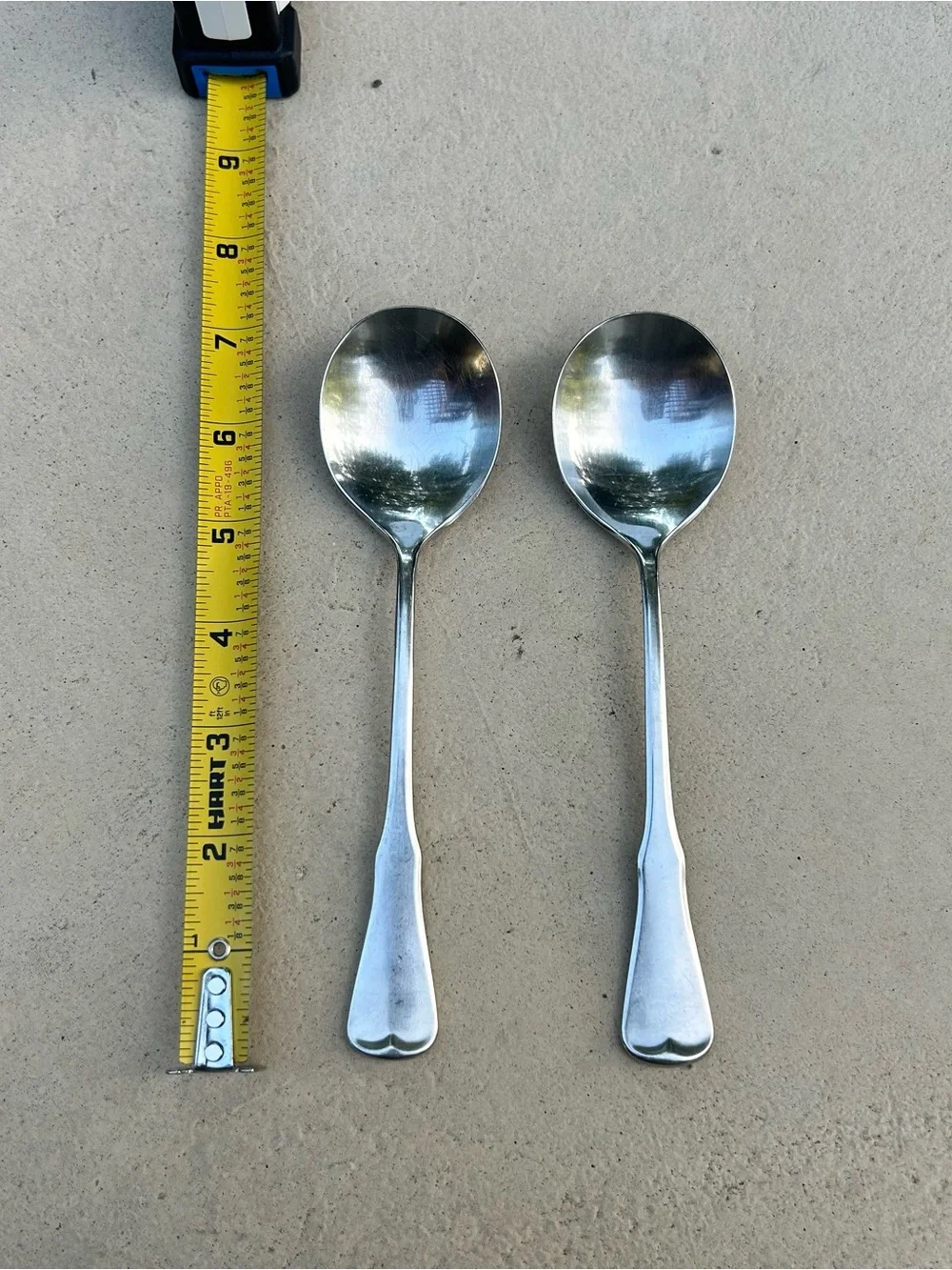 Oneida Patrick Henry Set of 2 Gumbo Round Soup Spoons